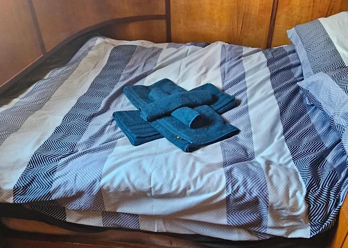 Peniche Bateau-hôtel Creil